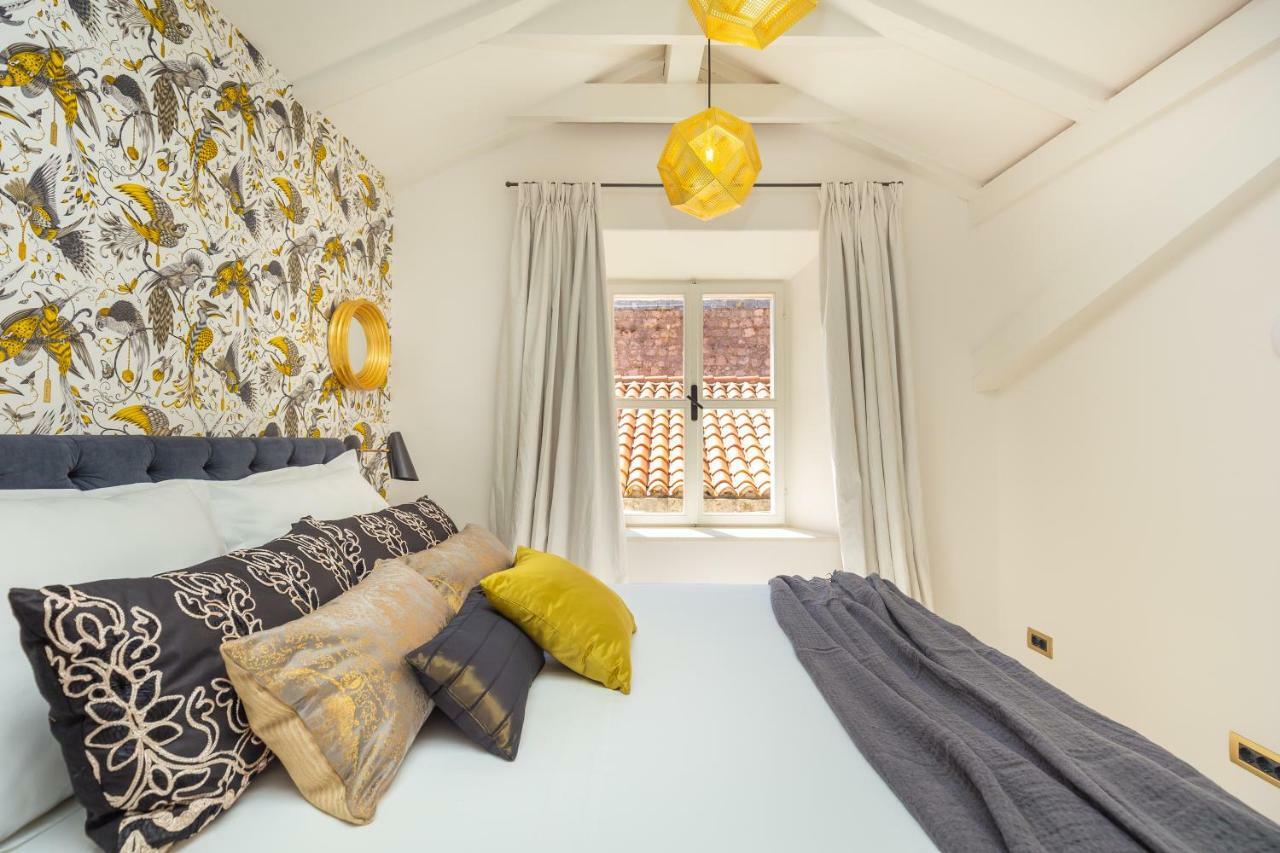 Casa de férias Old Town House With Floor Heating & Lush Private Garden Dubrovnik