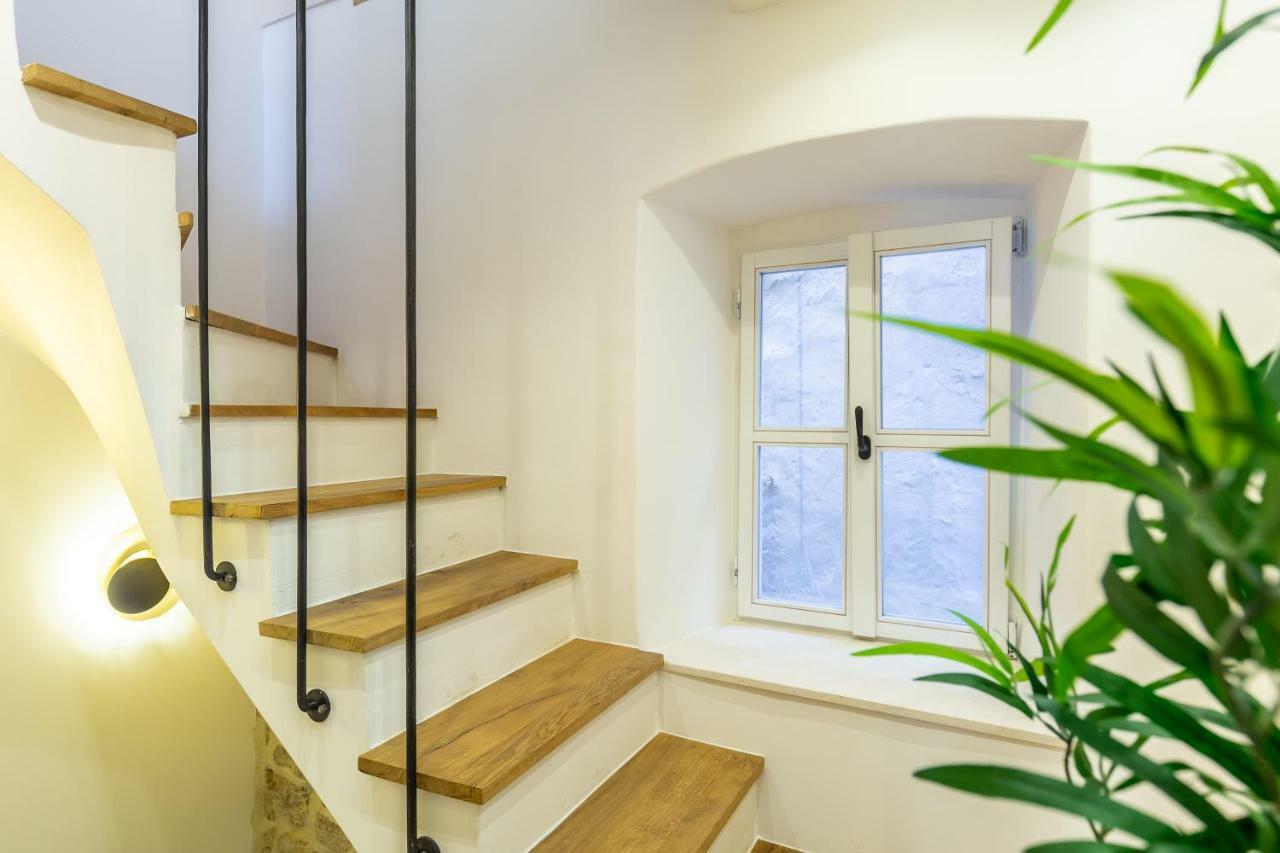 Old Town House With Floor Heating & Lush Private Garden Casa de férias